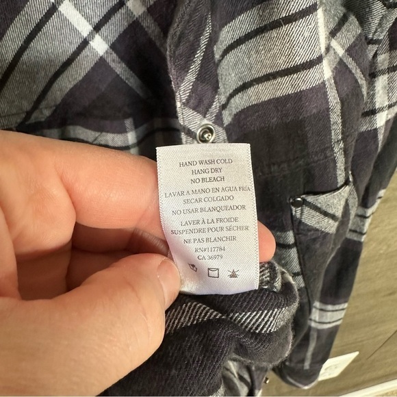 Rails Leo Button Down Top in Black Ash White XS - Picture 8 of 8